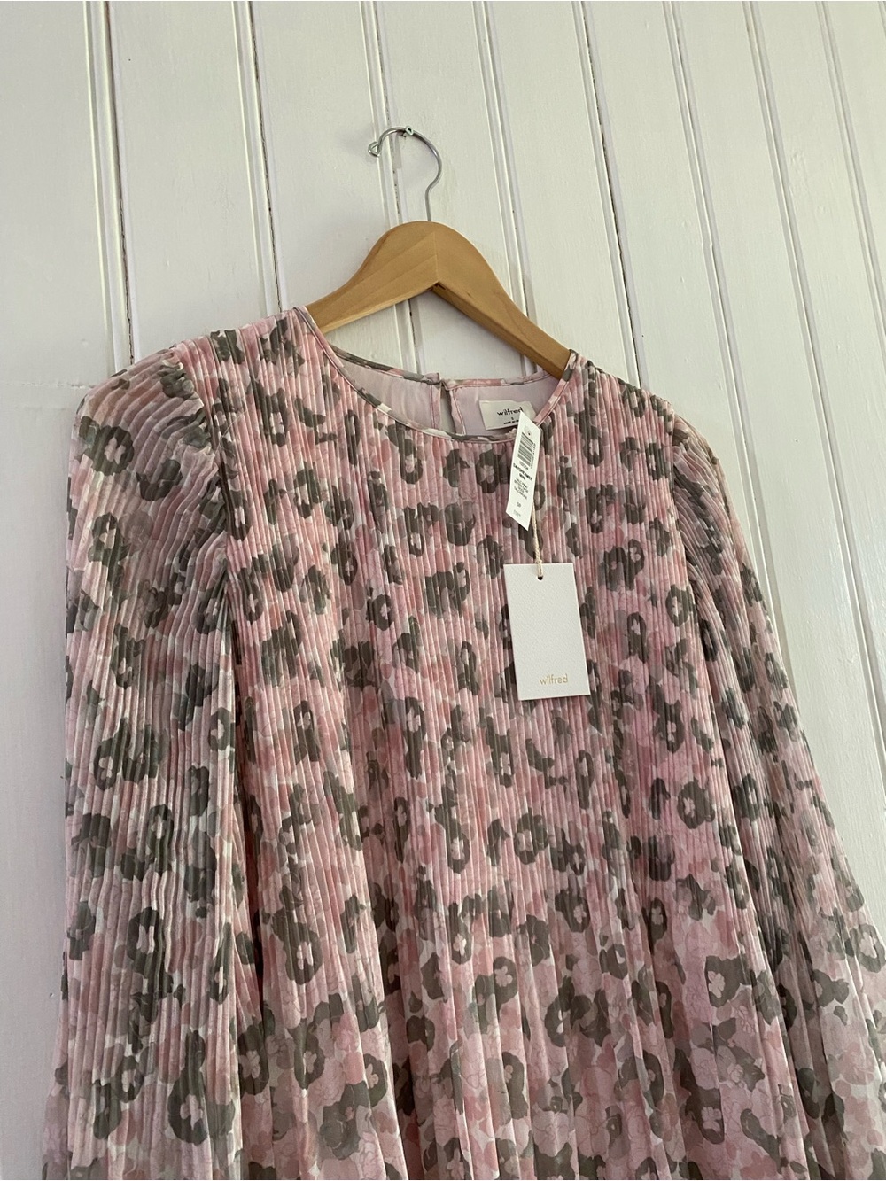 ARITZIA WILFRED NWTs daydreamer mini dress chiffon floral pink/sage size small - Picture 4 of 13